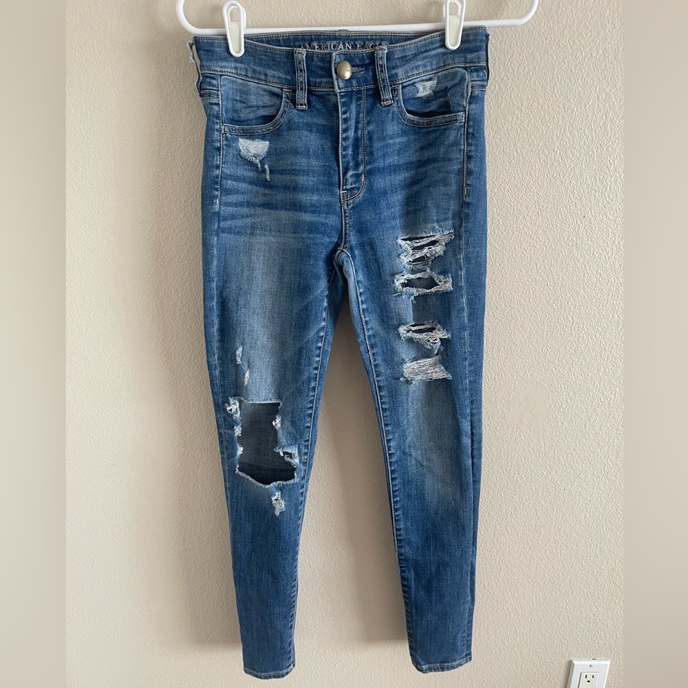 American Eagle Super Stretch‎ Hi Rise Distressed Denim Jeggings size 2